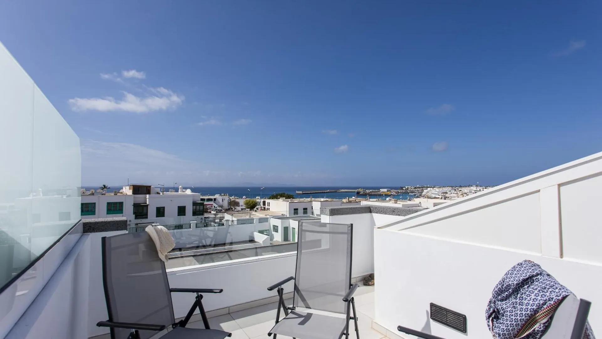 Apartment Homu Cherne Apartamento Muy Cerca De La Playa Playa Blanca